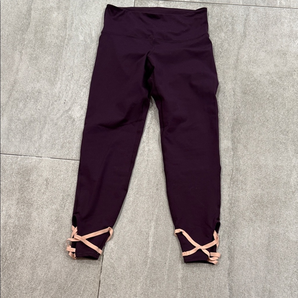 Old Navy Women’s 7/8 Plum Leggings with Ballet Pink Ankle Embellishment